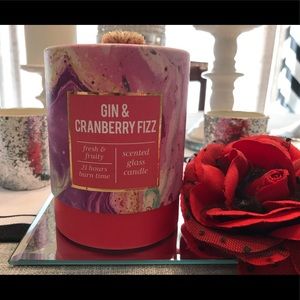 COCKTAIL INFUSED SCENTED CANDLE, GIN &CRANBERRY